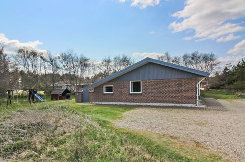 Photo 3 - Maison de 5 chambres à Blåvand avec piscine privée et terrasse