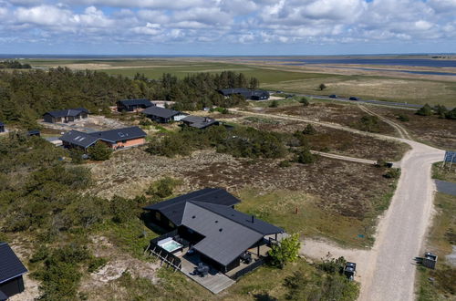Foto 15 - Casa de 3 quartos em Hvide Sande com terraço e banheira de hidromassagem