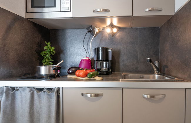 Appartamento con 2 camere da letto a La Grande-Motte con piscina e giardino - Foto 15