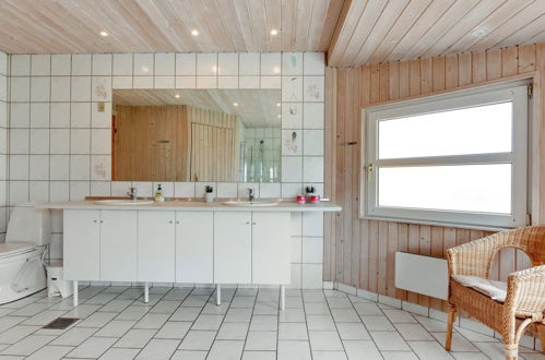 Foto 15 - Casa de 3 habitaciones en Klitmøller con sauna