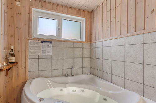 Foto 15 - Casa de 3 quartos em Væggerløse com terraço e sauna
