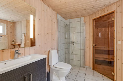 Foto 16 - Casa de 3 quartos em Væggerløse com terraço e sauna