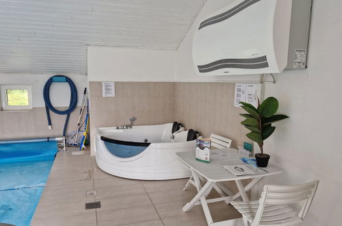 Foto 21 - Haus mit 4 Schlafzimmern in Klitmøller mit privater pool und sauna