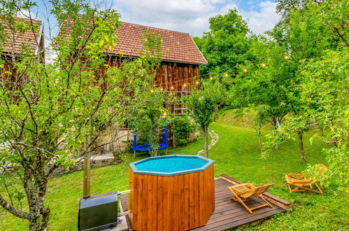 Photo 2 - Maison de 2 chambres à Brod Moravice avec terrasse et bain à remous