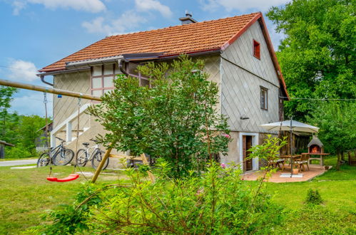 Photo 1 - Maison de 2 chambres à Brod Moravice avec terrasse et bain à remous