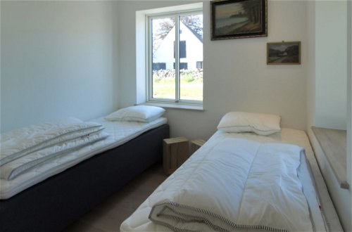 Foto 18 - Appartamento con 4 camere da letto a Aakirkeby con terrazza