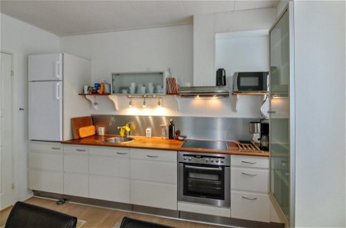 Photo 10 - 2 bedroom Apartment in Allinge with swimming pool and terrace