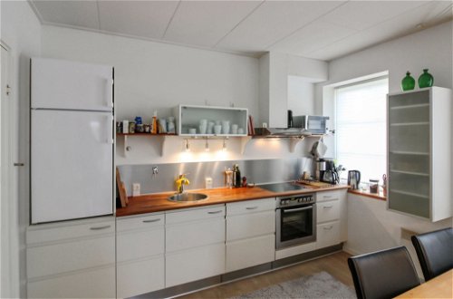 Photo 11 - 2 bedroom Apartment in Allinge with swimming pool and terrace