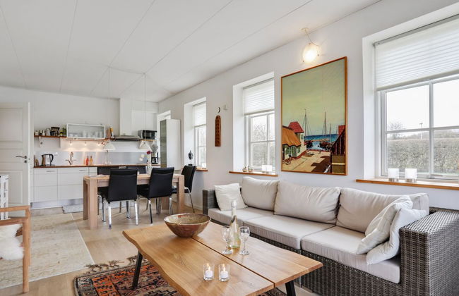 Apartamento de 2 quartos em Allinge com piscina e terraço - Foto 3