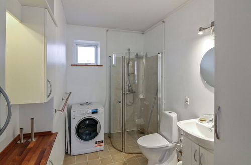Foto 17 - Apartamento de 2 quartos em Allinge com piscina e terraço