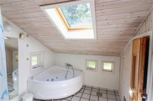 Foto 4 - Casa con 3 camere da letto a Nexø con terrazza e sauna