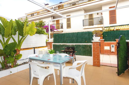 Photo 1 - Maison de 3 chambres à Calafell avec terrasse et vues à la mer