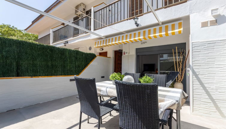 Photo 1 - 3 bedroom House in Calafell with garden and terrace