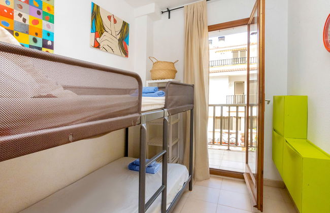 Casa de 4 quartos em Calafell com jardim e terraço - Foto 16