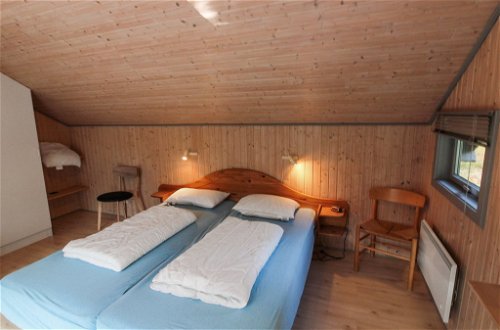Foto 13 - Casa de 3 habitaciones en Aakirkeby con terraza y sauna
