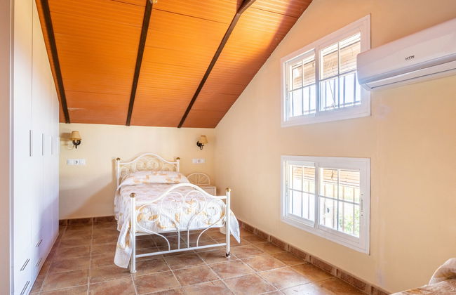Casa de 4 quartos em Sanlúcar la Mayor com piscina privada e jardim - Foto 19