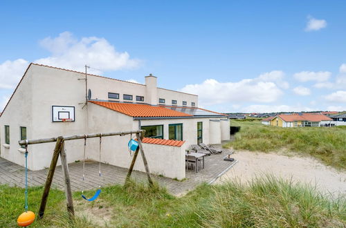 Photo 20 - 4 bedroom House in Klitmøller with private pool and terrace
