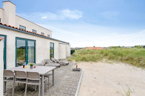 Photo 14 - 4 bedroom House in Klitmøller with private pool and terrace