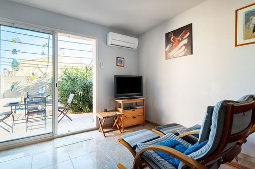 Photo 2 - 2 bedroom House in Aigues-Mortes with terrace and sea view