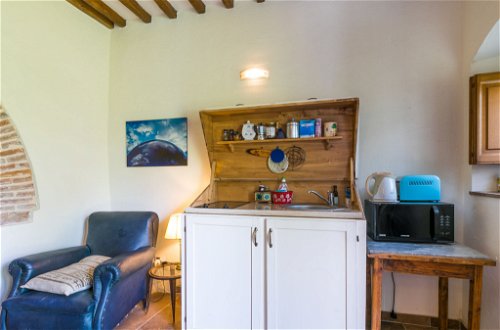 Photo 9 - 1 bedroom Apartment in Bucine with swimming pool and garden