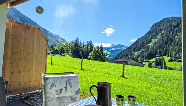Apartment mit 2 Schlafzimmern in Zweisimmen mit terrasse - Foto 2