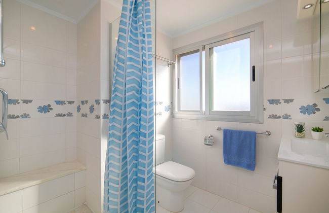 Apartamento de 4 quartos em Calp com piscina e jardim - Foto 12