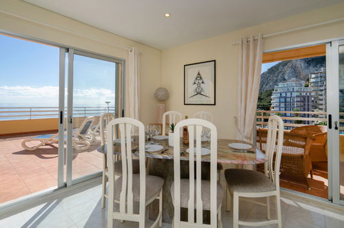 Foto 7 - Appartamento con 3 camere da letto a Calp con piscina e vista mare