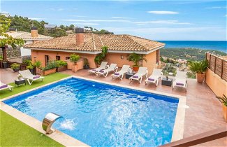 Foto 1 - Casa con 6 camere da letto a Lloret de Mar con piscina privata e vista mare