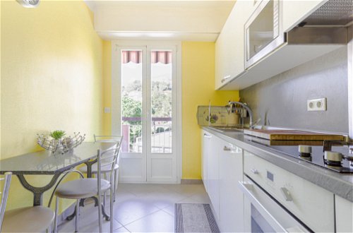 Photo 10 - 2 bedroom Apartment in Roquebrune-Cap-Martin with terrace and sea view