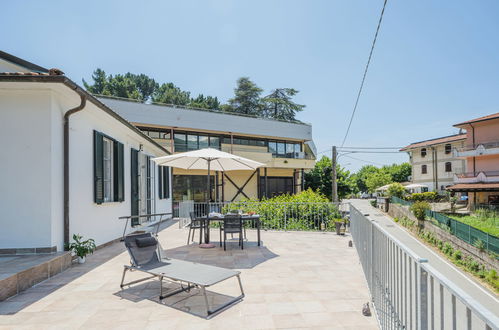 Photo 23 - Maison de 1 chambre à Massa avec jardin et terrasse