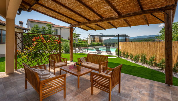 Casa de 5 quartos em Kastav com piscina privada e jardim - Foto 3