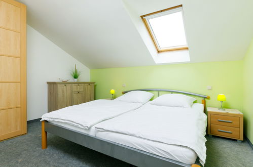 Foto 4 - Appartamento con 1 camera da letto a Zinnowitz con vista mare