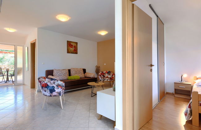 Casa de 7 quartos em Raša com piscina privada e jardim - Foto 25
