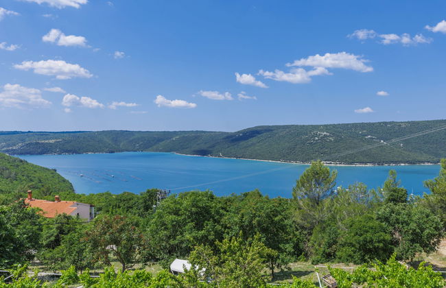 Casa de 7 quartos em Raša com piscina privada e jardim - Foto 30