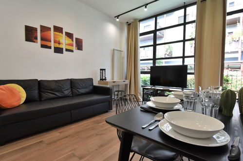 Photo 6 - 1 bedroom Apartment in Milan with garden