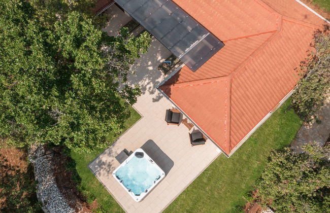 Casa de 3 quartos em Bale com piscina e terraço - Foto 30