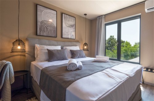 Foto 5 - Appartamento con 2 camere da letto a Brtonigla con terrazza e vista mare
