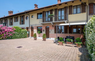 Photo 2 - Appartement de 2 chambres à Salmour avec piscine et jardin