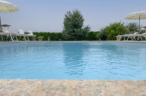 Photo 28 - 2 bedroom Apartment in Salmour with swimming pool and garden