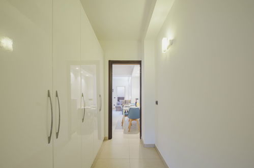 Photo 18 - 1 bedroom Apartment in Viareggio with garden