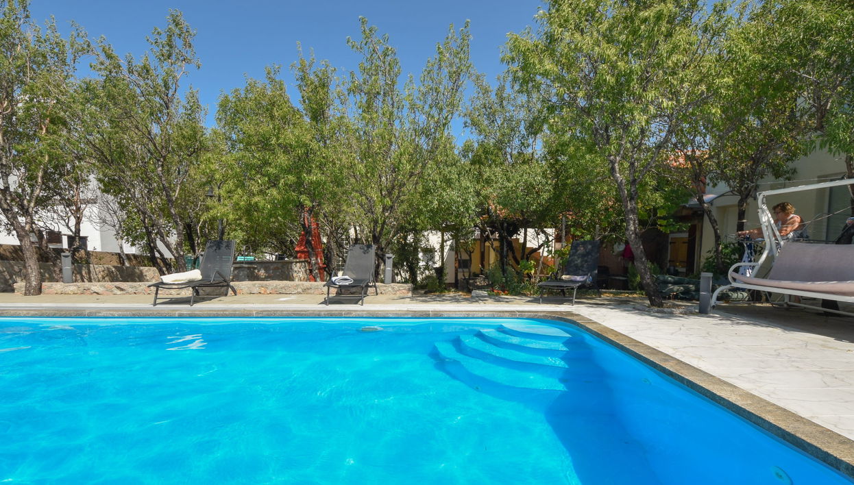 Appartamento con 3 camere da letto a Karlobag con piscina e giardino - Foto 1