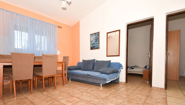 Appartamento con 3 camere da letto a Karlobag con piscina e giardino - Foto 5