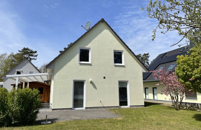 Casa de 5 quartos em Röbel/Müritz com jardim e terraço - Foto 1