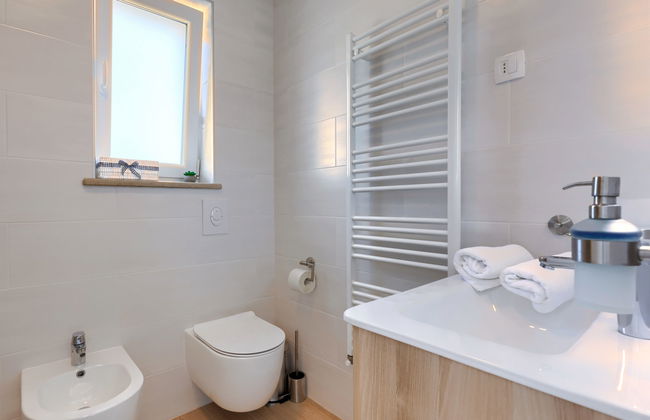 Casa de 4 quartos em Raša com piscina privada e jardim - Foto 40