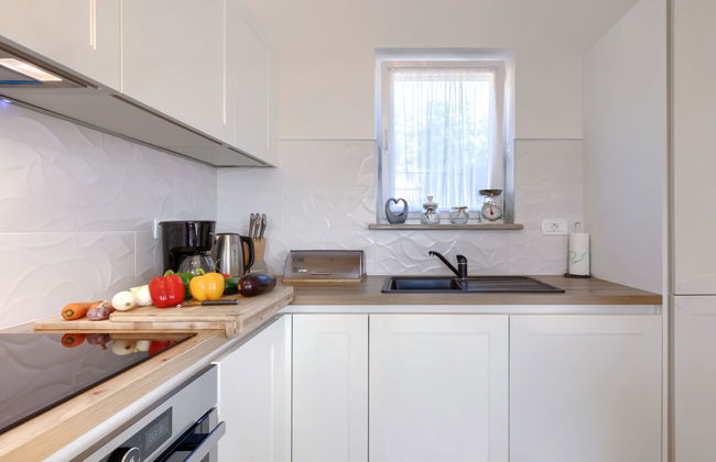 Casa de 4 quartos em Raša com piscina privada e jardim - Foto 13