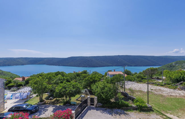 Casa de 4 quartos em Raša com piscina privada e jardim - Foto 30