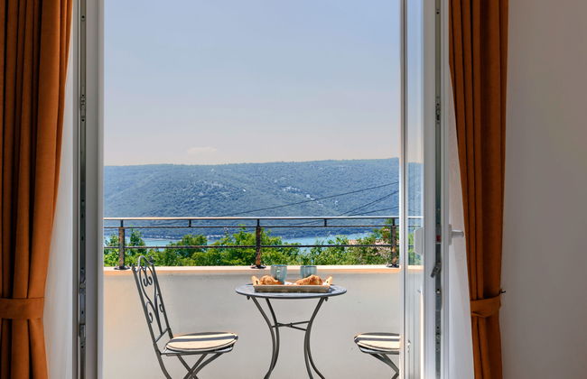 Casa de 4 quartos em Raša com piscina privada e jardim - Foto 28