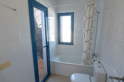 Photo 12 - 2 bedroom House in Yaiza with private pool and sea view