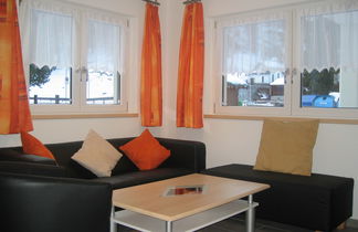 Photo 3 - 2 bedroom Apartment in Saas-Grund with garden and terrace