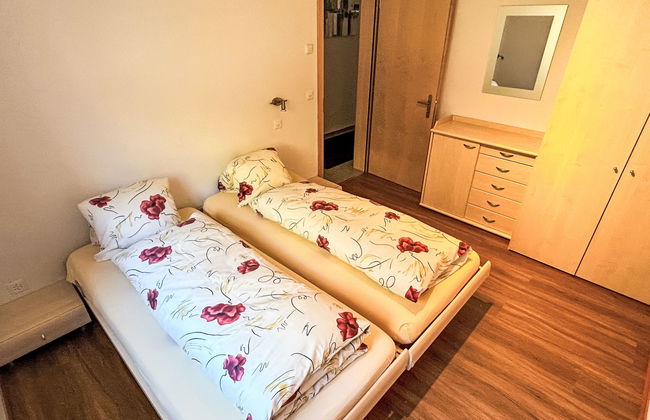 Apartamento de 3 quartos em Saas-Grund com jardim e terraço - Foto 9